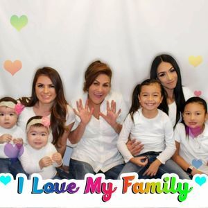 Meet your Posher, Esperanza